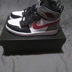 Jordan 1  Hi Flyease